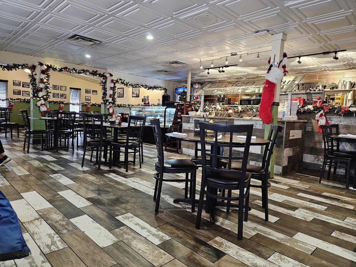 Uncle Linny's Restaurant photo 4