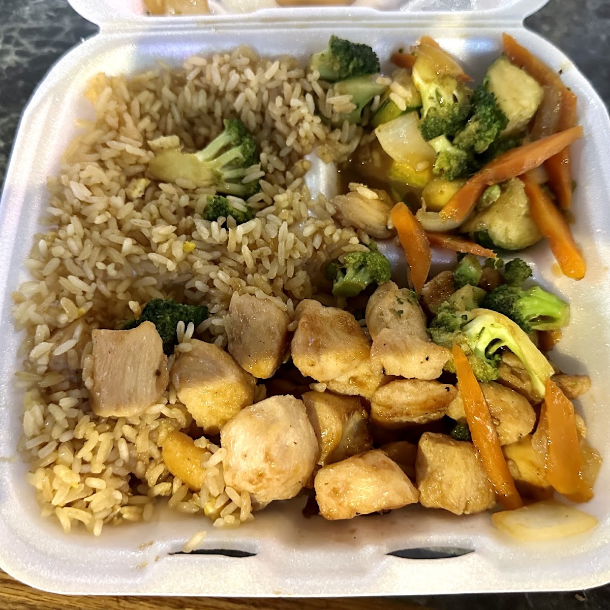 Kakashi Hibachi, Sushi & Ramen Express photo 4