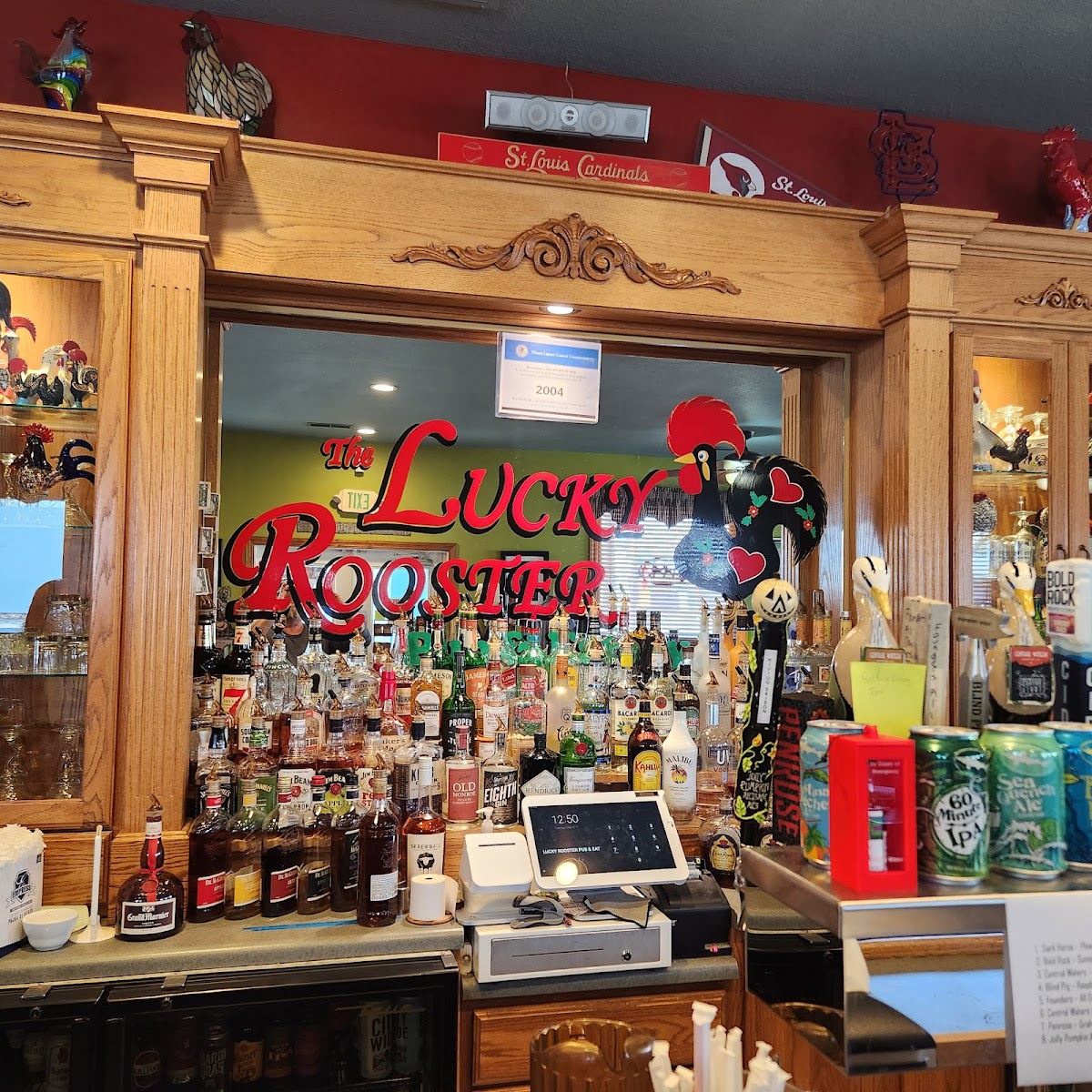 The Lucky Rooster Pub & Eatery photo 3