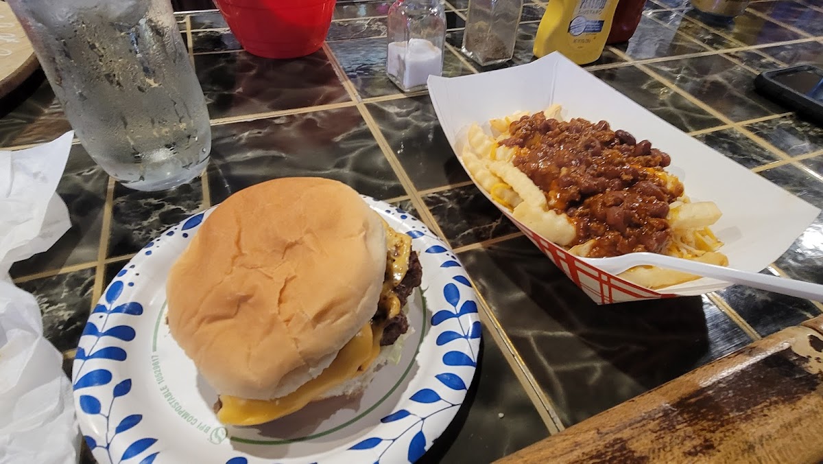 Mike's Place Bar and Grill photo 2