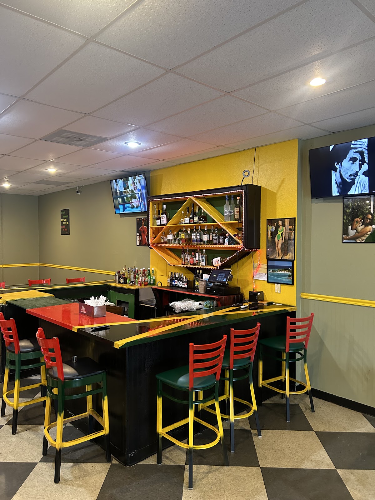 Hangover Social Restaurant & Bar