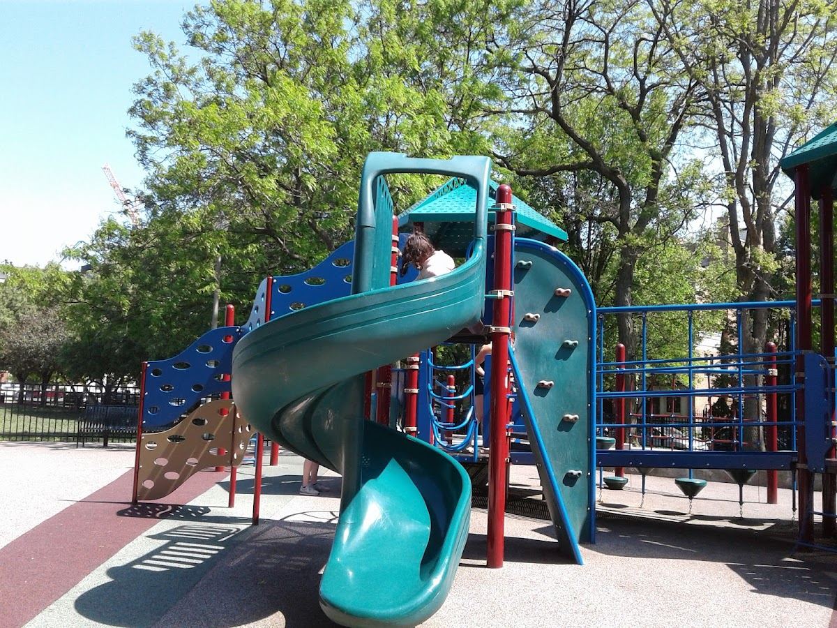 Jonquil Park