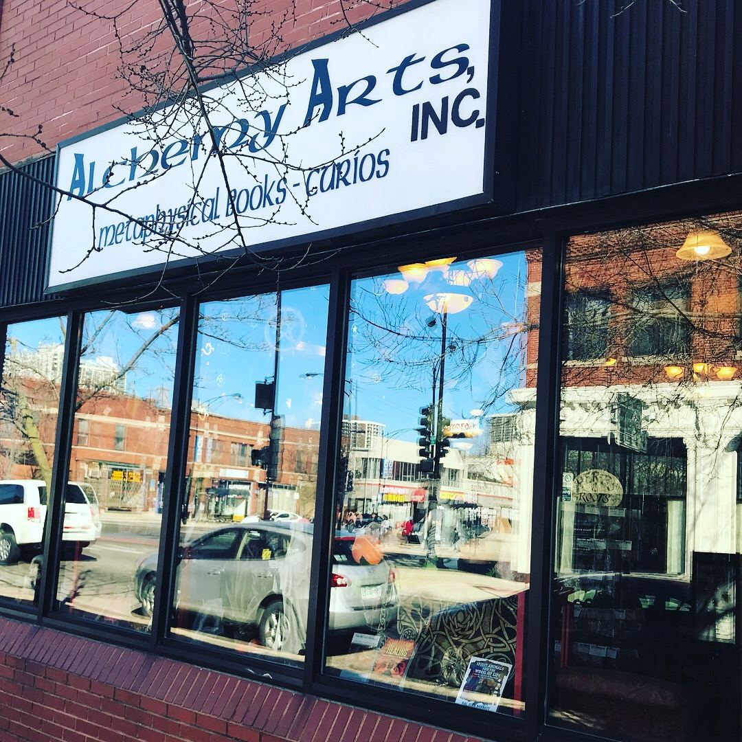 Hexe Haus Occult Books, Metaphysical Supplies, & Esoteric Oils