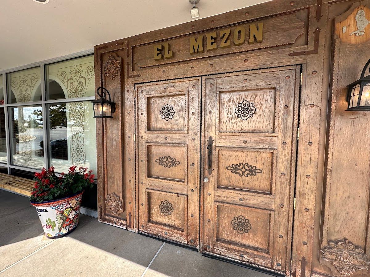 El Mezón Authentic Mexican Restaurant