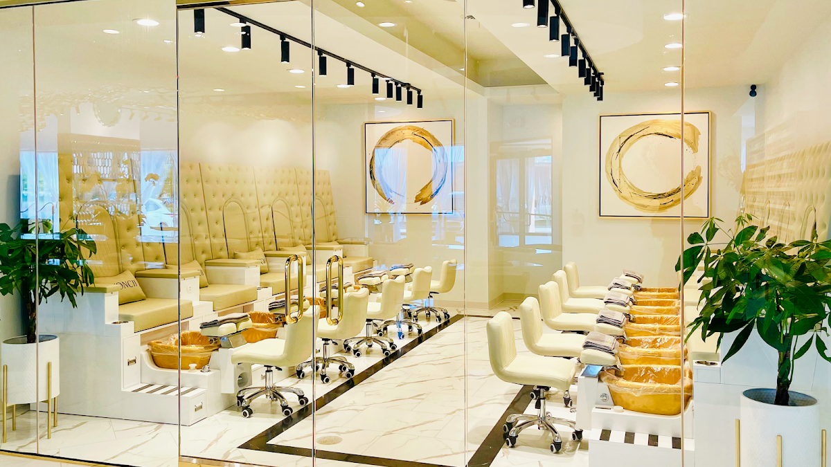 VONCII Nail Bar