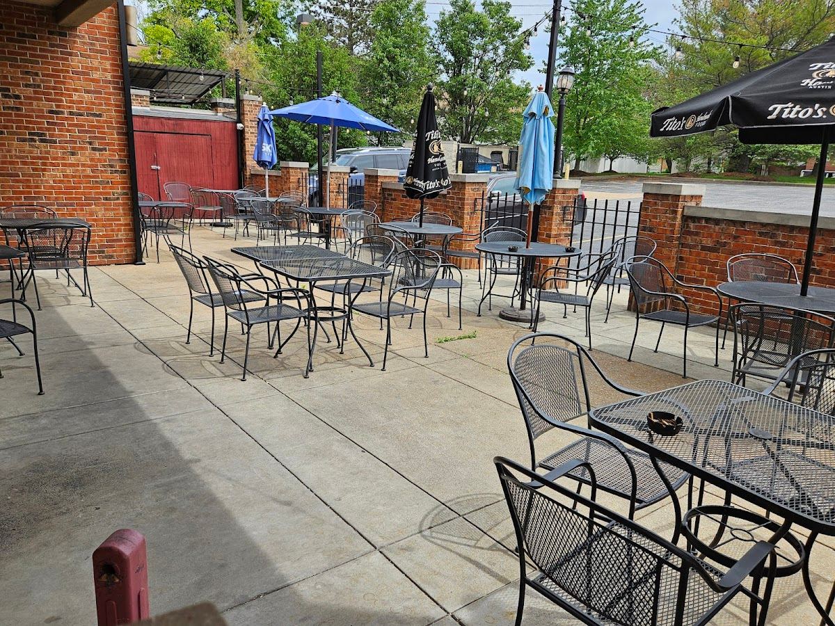 Irma Jean's Restaurant & Sports Bar