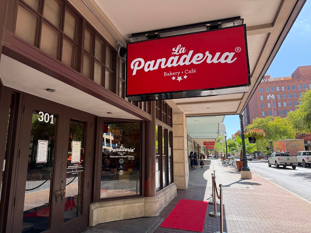 La Panadería Bakery Café