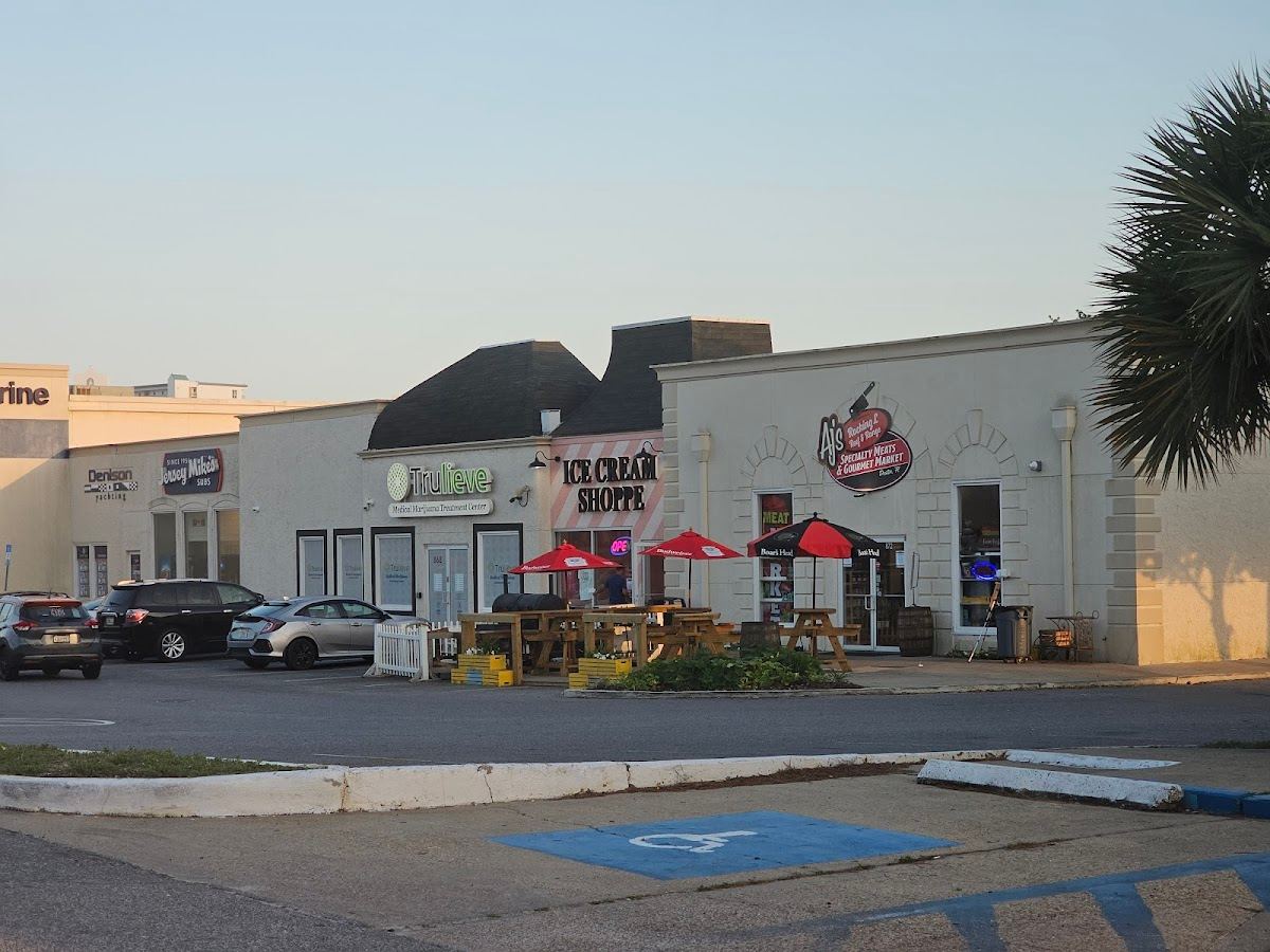 Shoreline Village Mall