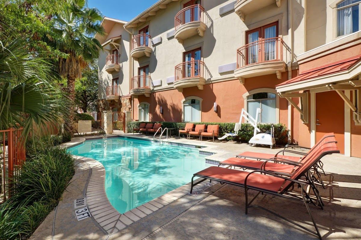 Hotel Indigo San Antonio-Riverwalk by IHG
