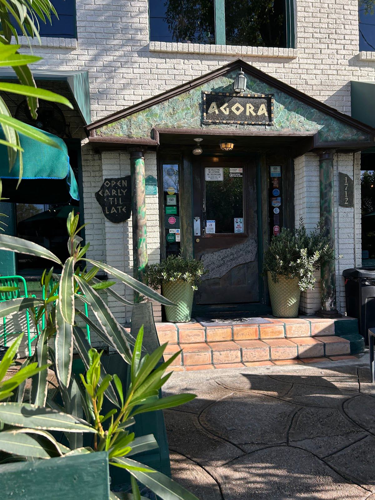 Agora