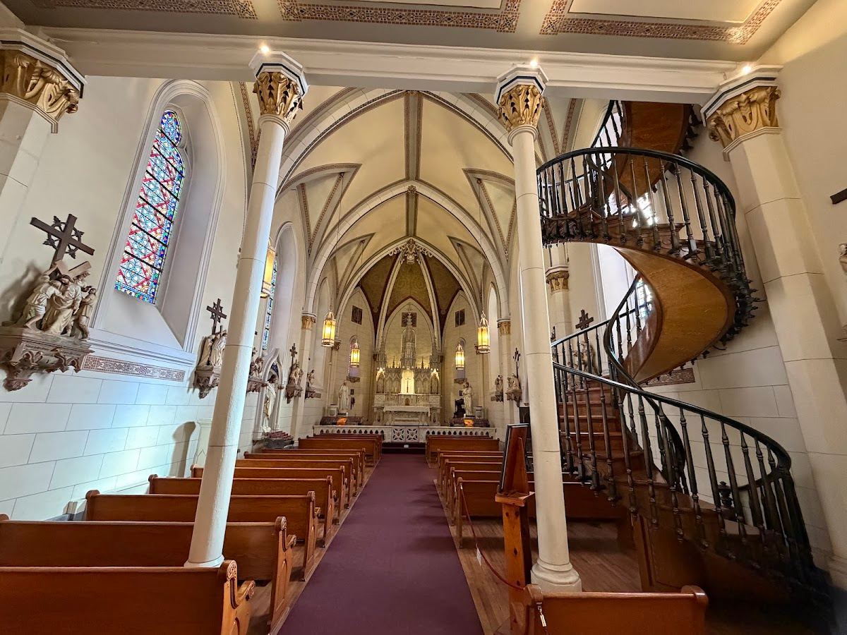 Loretto Chapel Museum