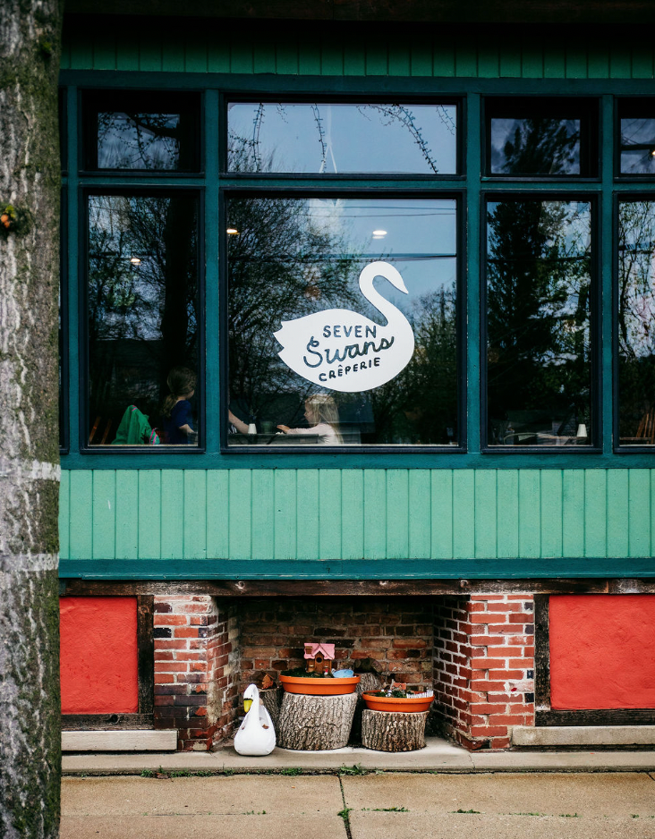 Seven Swans Crêperie | MKE Riverwest