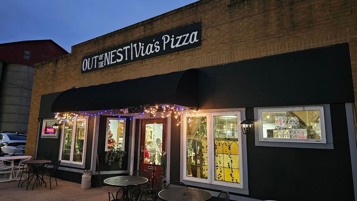 Via's Pizza