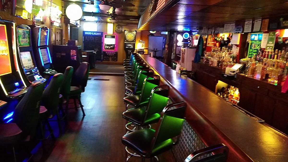 Danny's Lounge