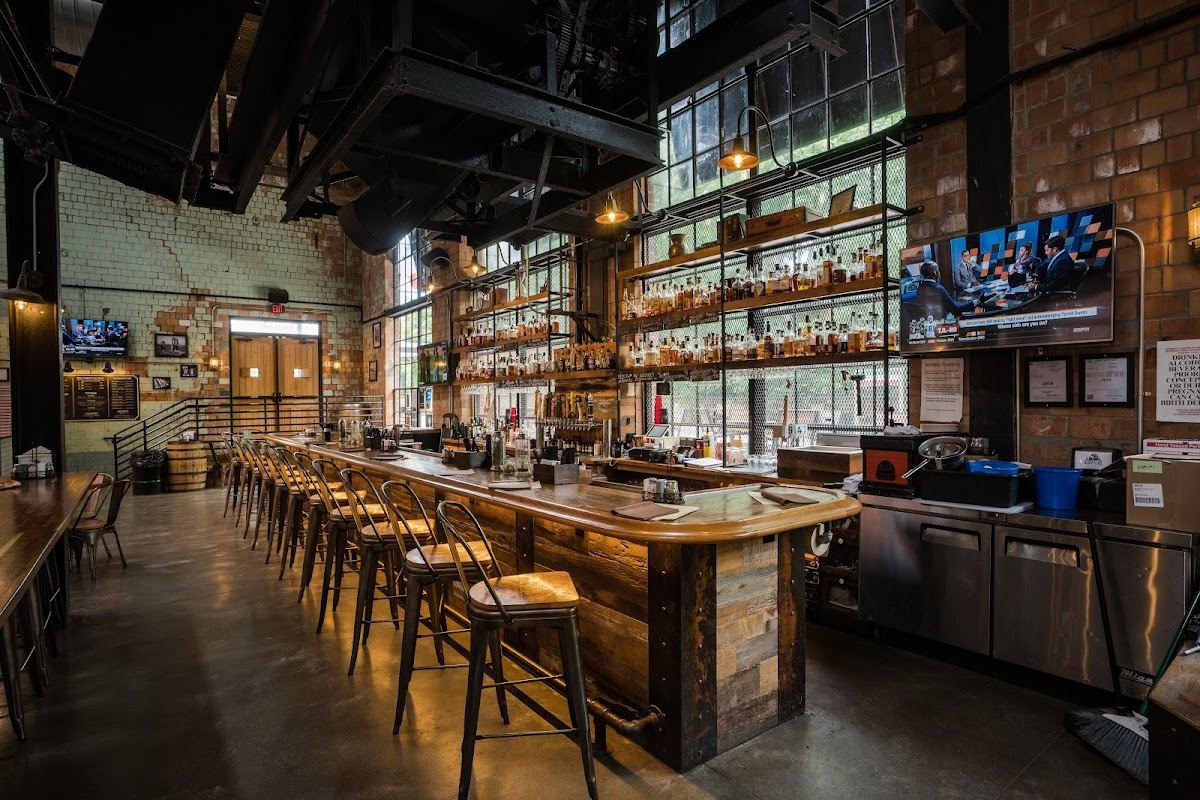Goodfellas Pizzeria - Distillery