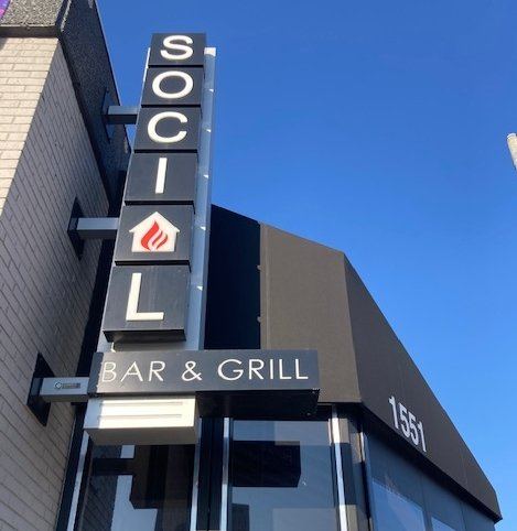 Social Bar & Grill Soulard