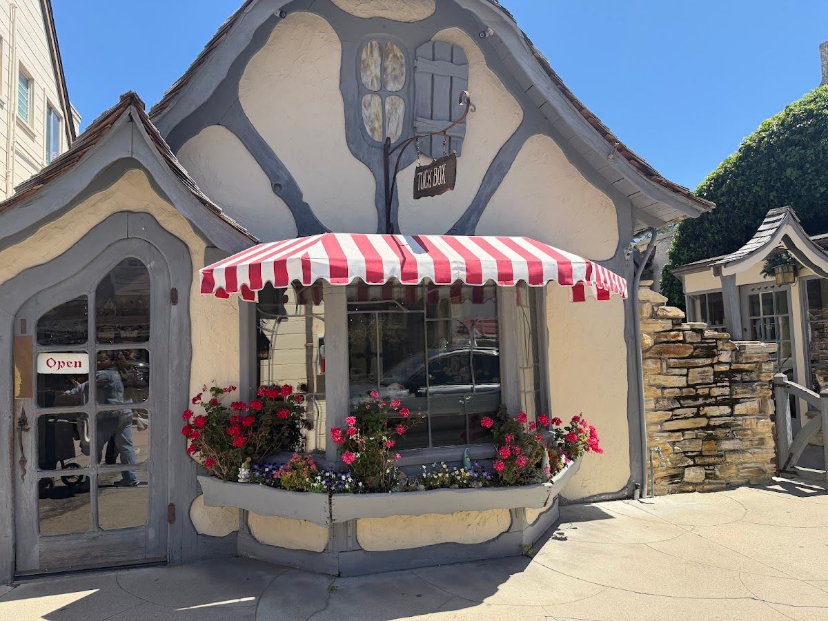 Carmel Plaza