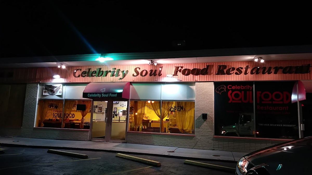 Celebrity Dining