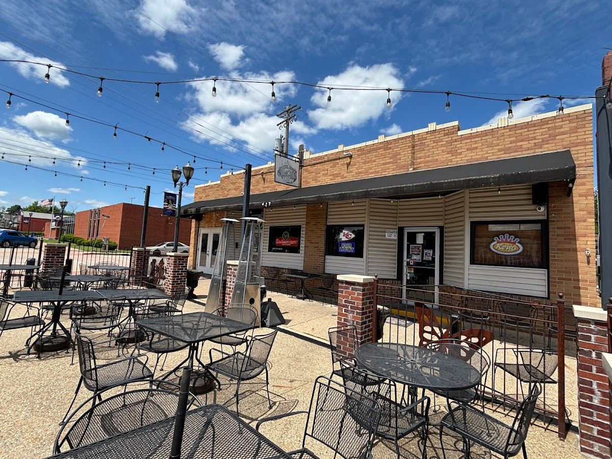 Brown Jerry's Blues, Brews & BBQ