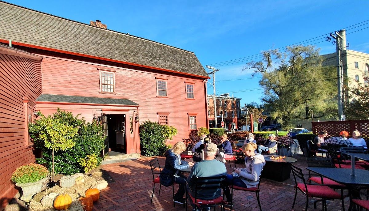 White Horse Tavern