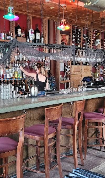 Sasha's Wine Bar photo 4