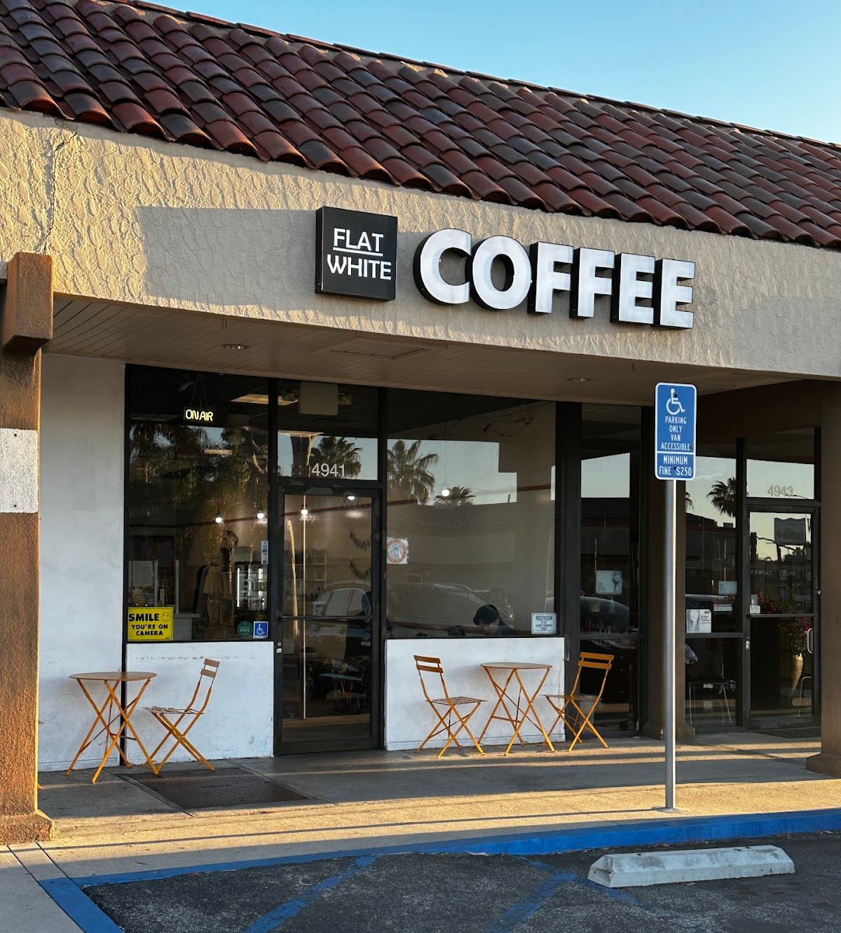 Flat White Coffee, Cypress