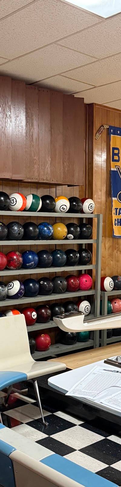 Saratoga Lanes photo 3