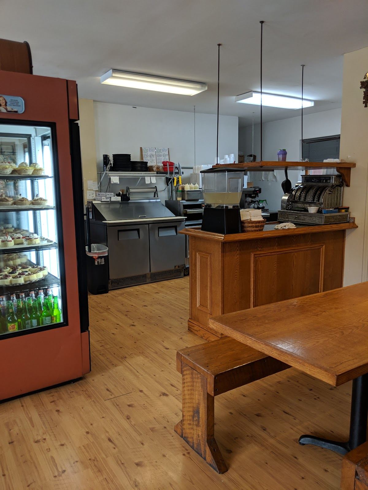 Joe's Bakery & Delicatessen