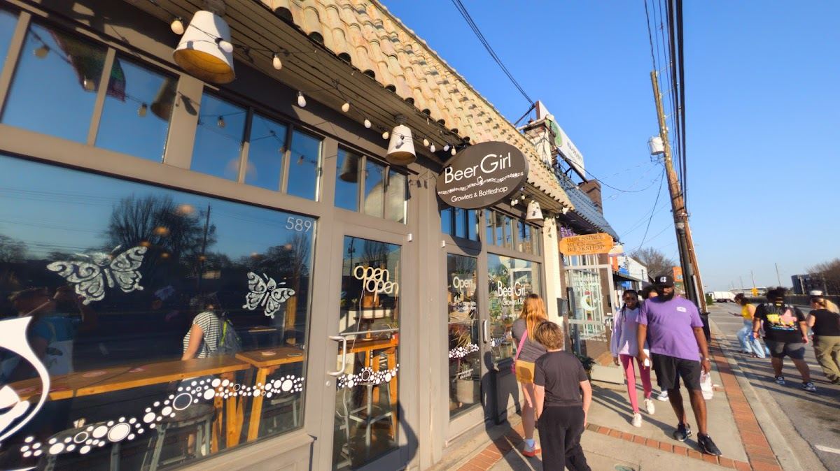 Beer Girl, Growlers & Bottleshop