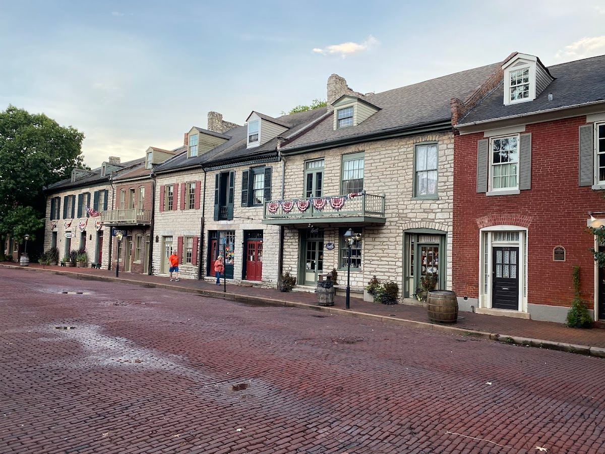 St. Charles Historic District