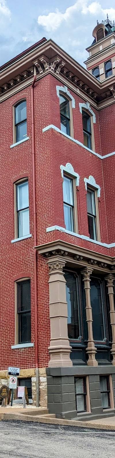 St. Charles Historic District photo 3