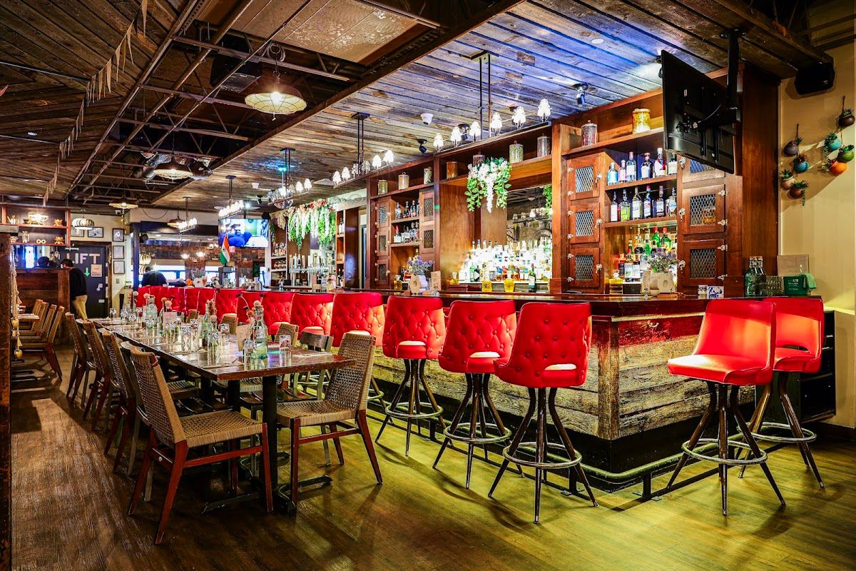 Rosebud Bar & Kitchen