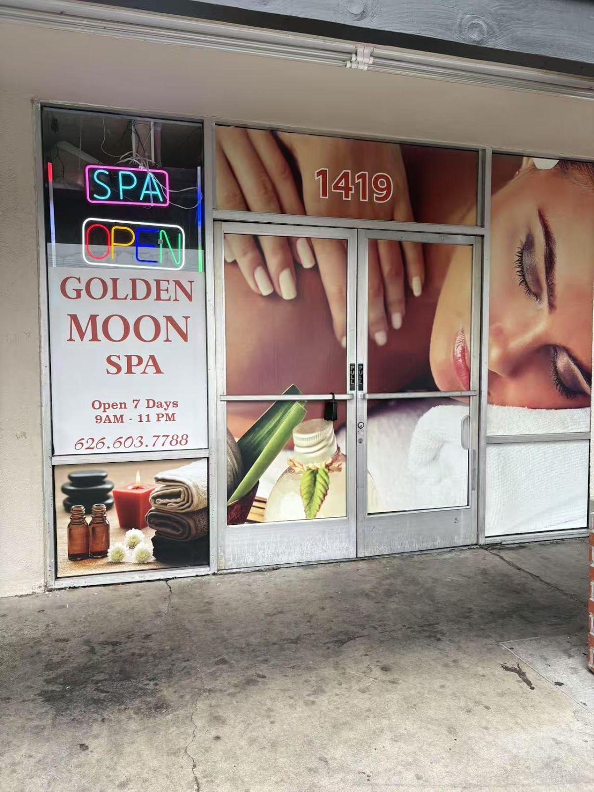 Golden Moon Spa