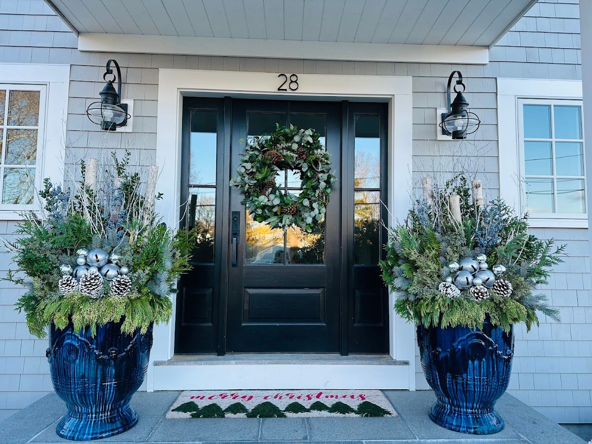 Crow Point Planters
