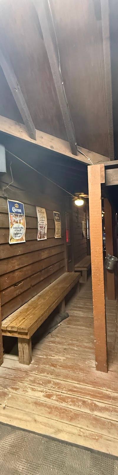 Trackside Bar & Grill photo 4