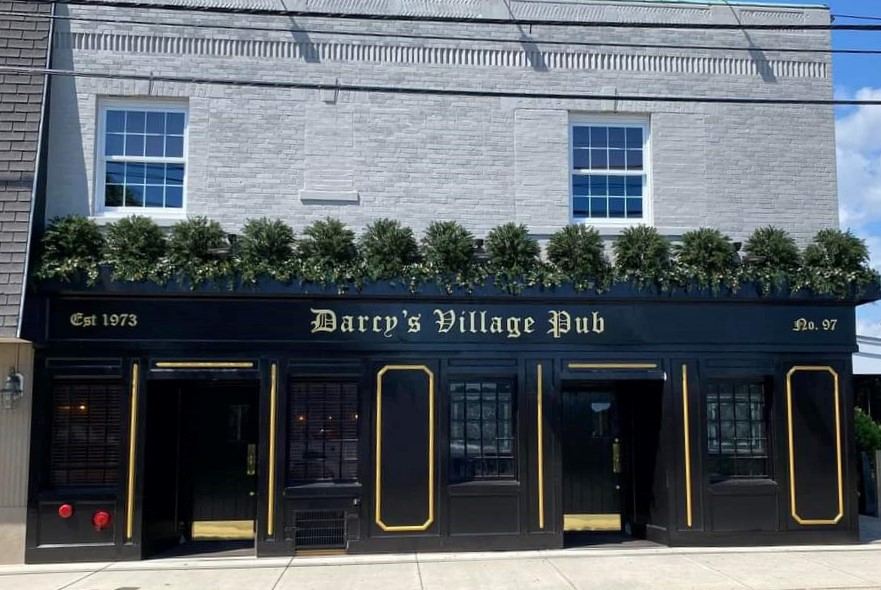 Darcy's Village Pub