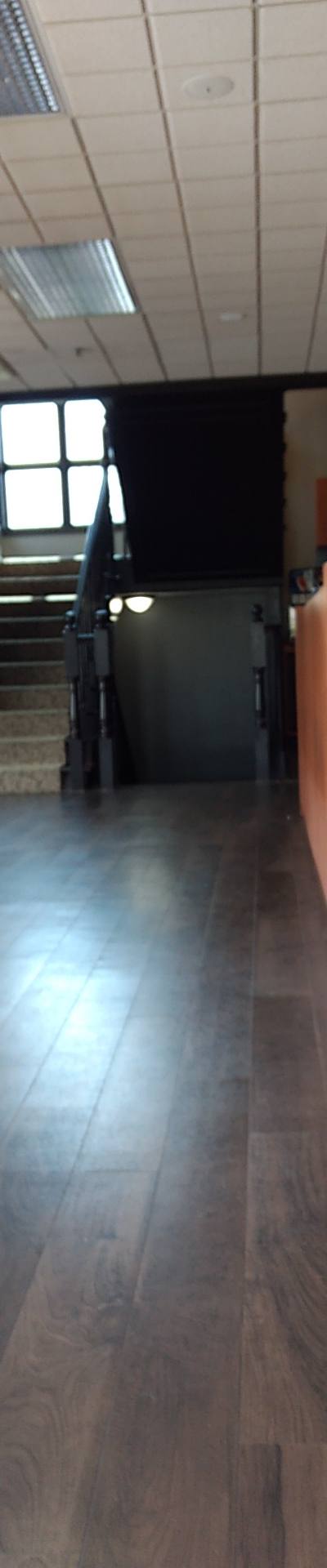 Salon De Christe- St. Charles photo 2