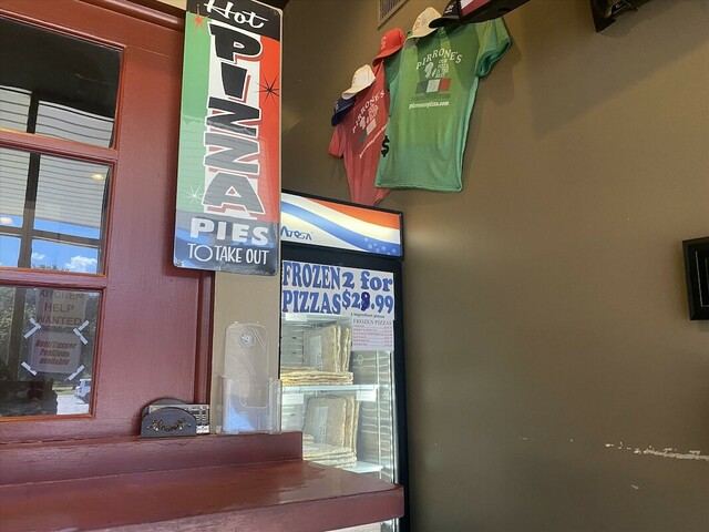 Pirrone's Pizzeria