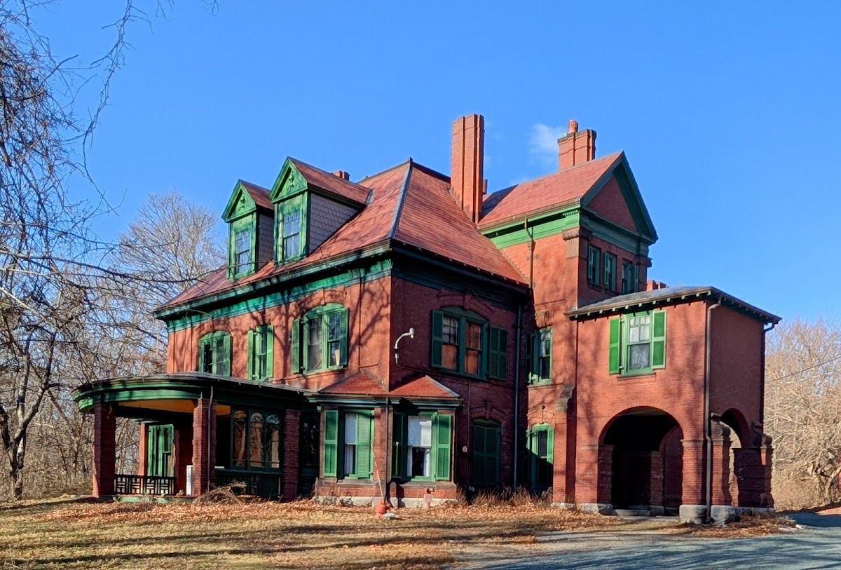 Medford-Brooks Estate Land Trust