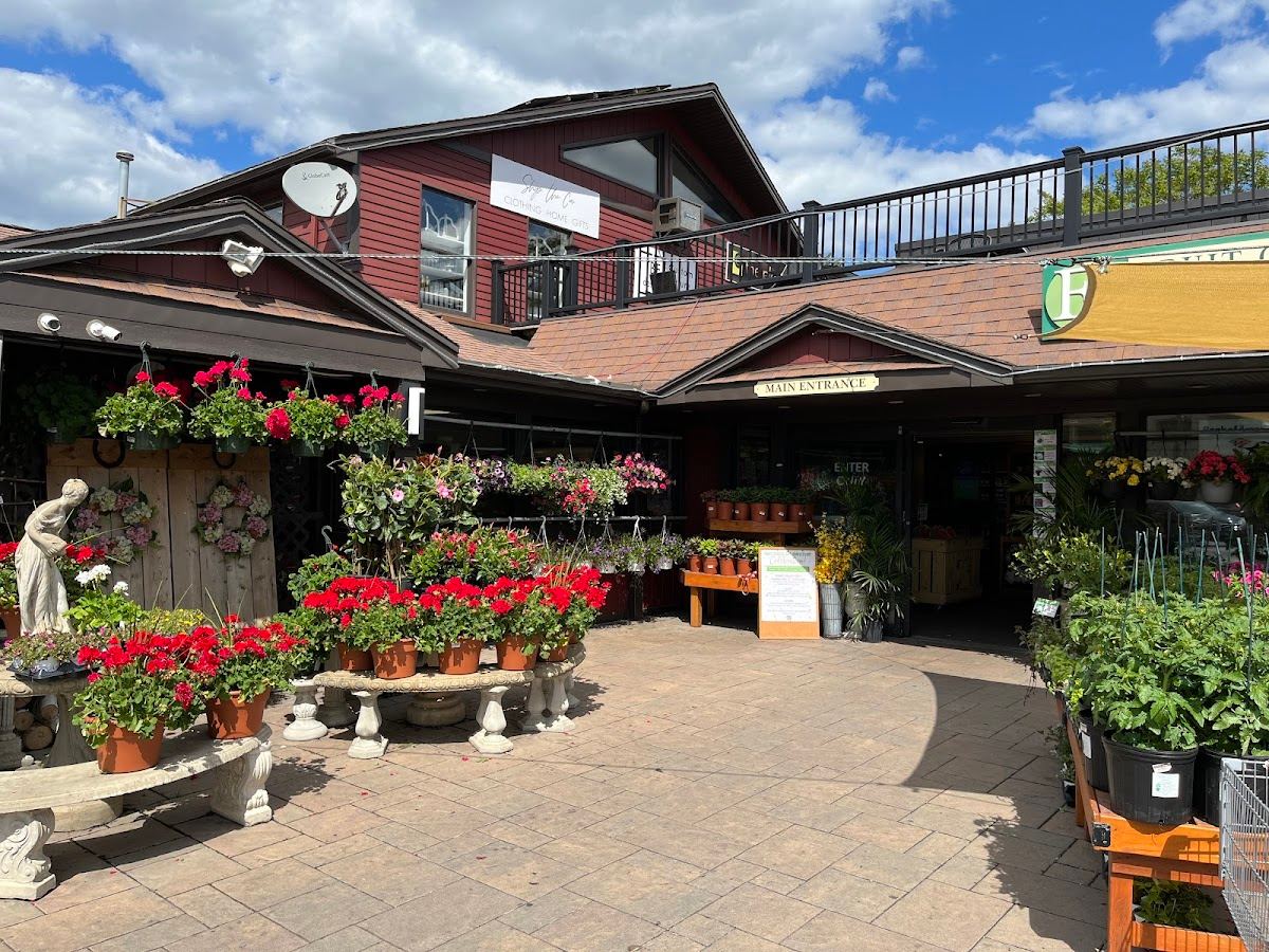 Fruit Center Marketplace