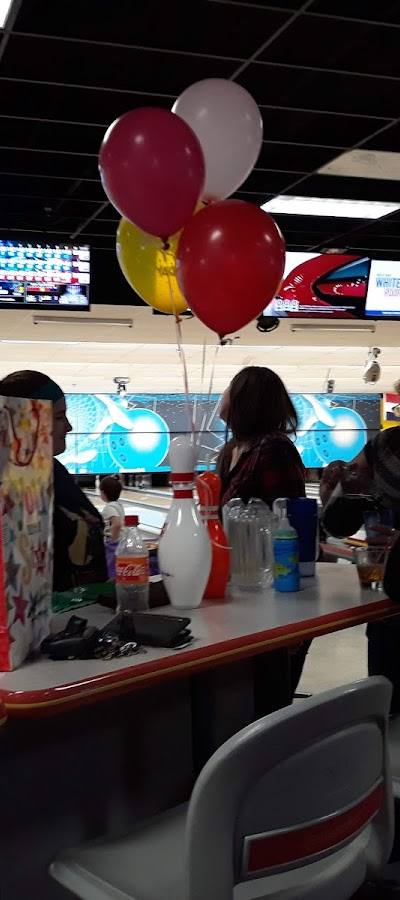 Oasis Lanes photo 3