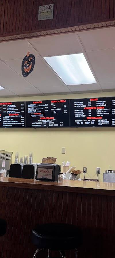 Young's Restaurant & Ice Creamery photo 3