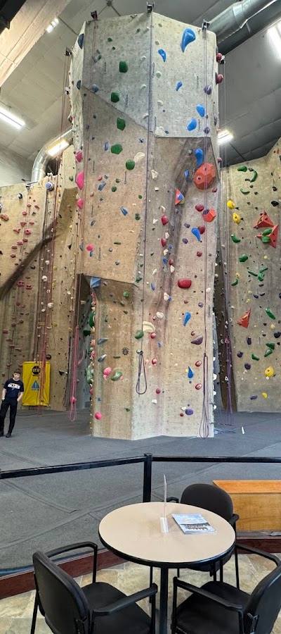 Upper Limits Rock Climbing Gym - Maryland Heights photo 2