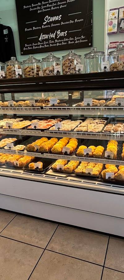 La Bonne Bouchée Patisserie & Cafe photo 4
