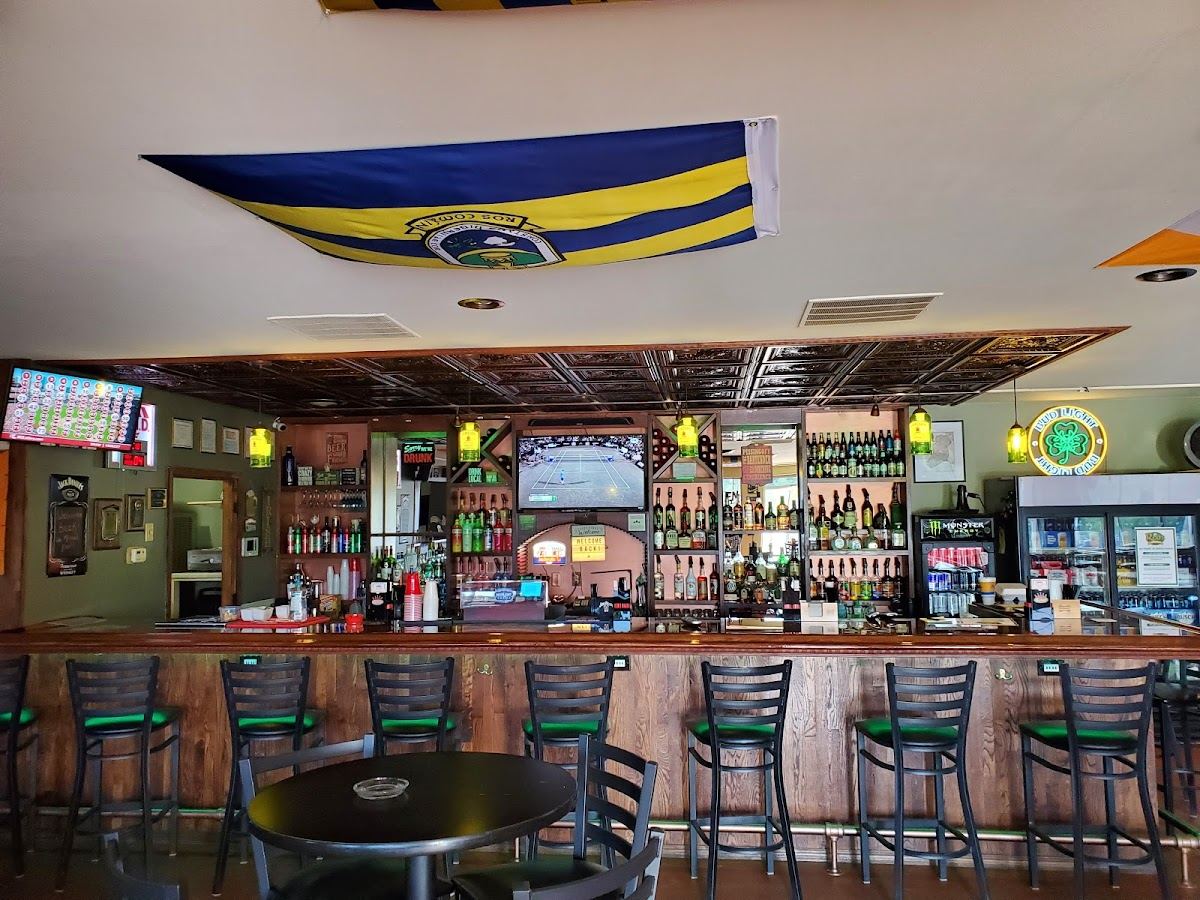 Red's Tavern