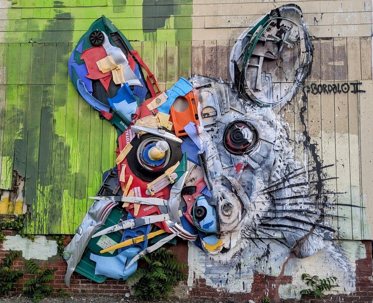 Half White Mouse by Bordalo II.