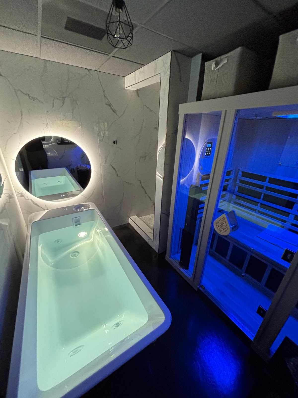 SweatHouz Chestnut Hill Contrast Therapy Studio
