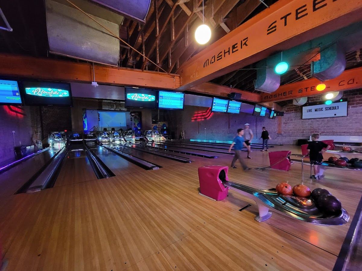 Bowlski's Lakewood Theater