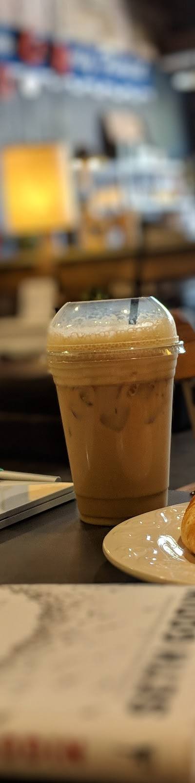 Pour @ 322 Coffee photo 2