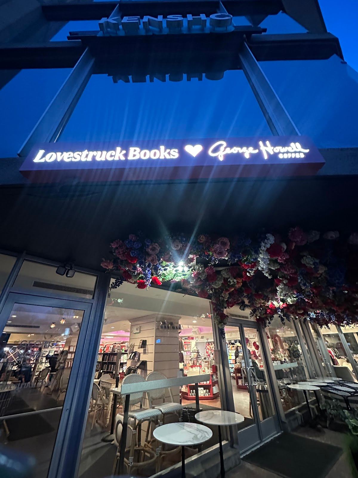 Lovestruck Books & Cafe